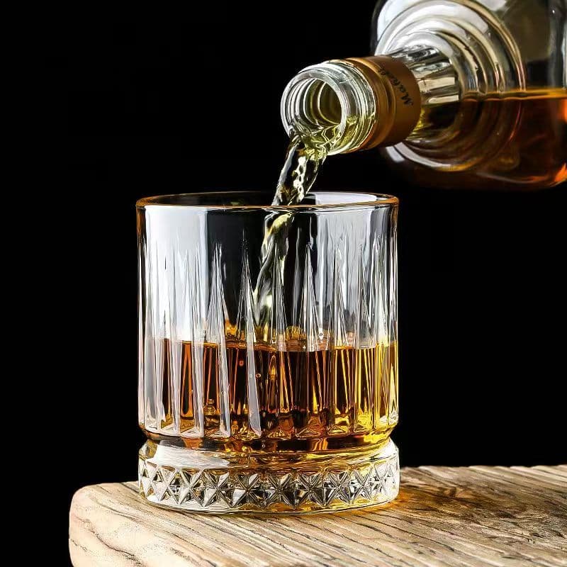 Machine Made Stocked Sword Patterns Whisky Glass Cups with 210ml and 300ml Volumes